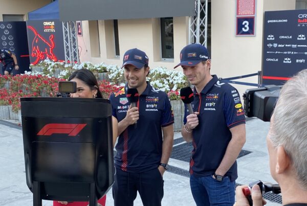 Verstappen and Perez Redbull - robots F1 Bahrain Grand Prix